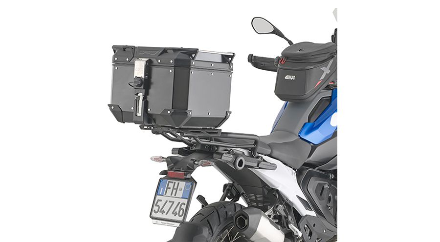 BMW R1300GS Montage de la valise avec poignées de maintien pour passager